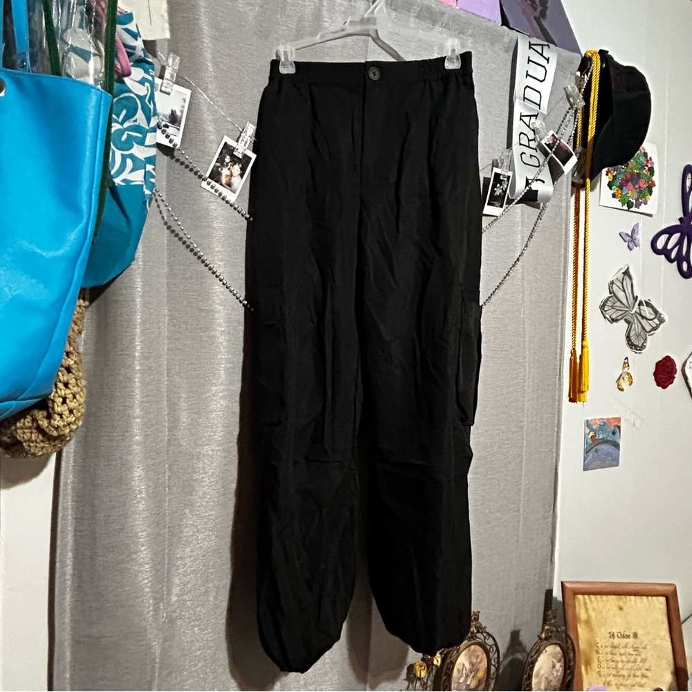 black cargo pants